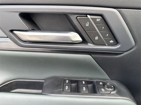 New 2026 GMC Terrain AT4 w/ Convenience Package III image 13