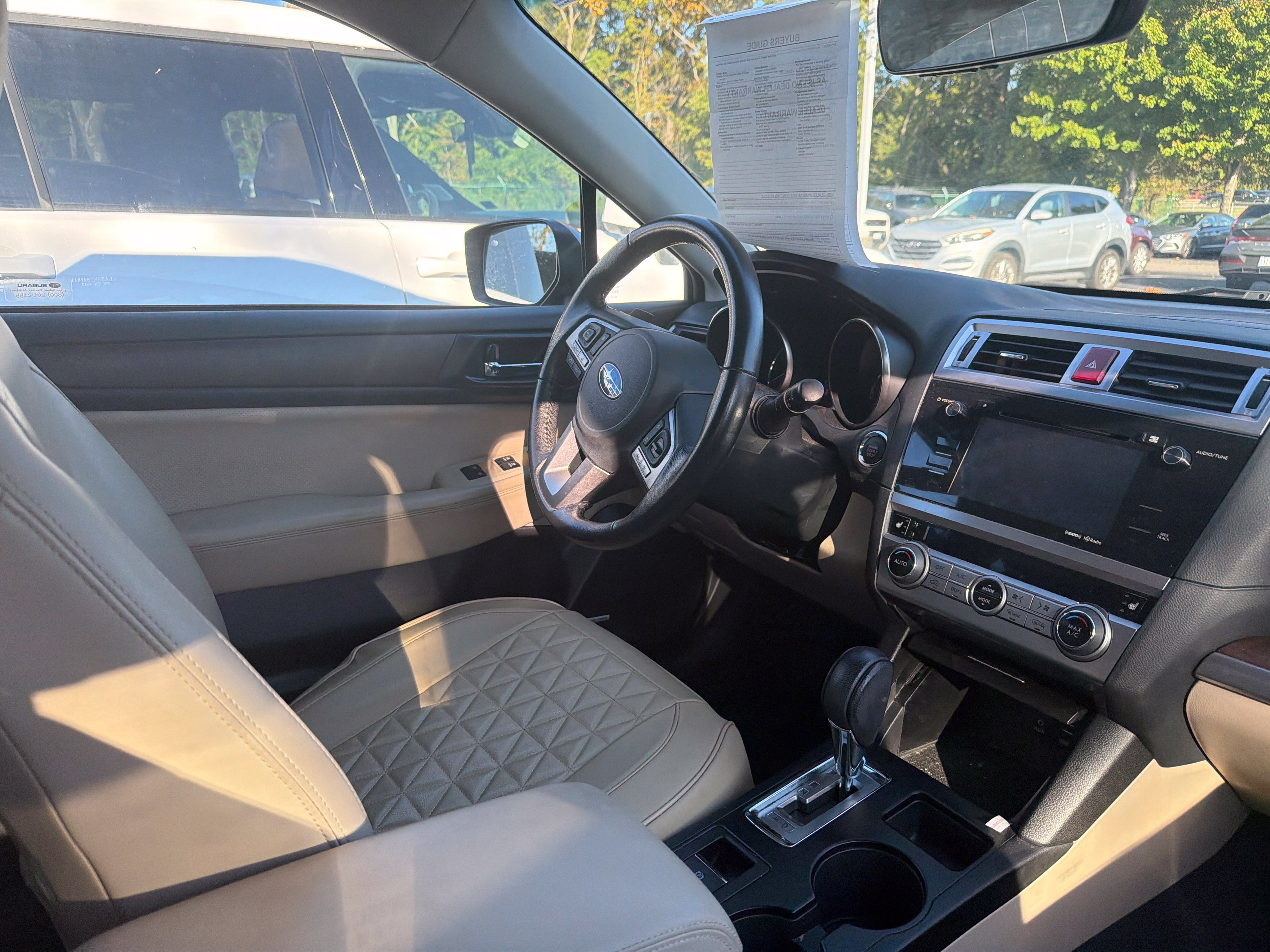 Used 2017 Subaru Outback 2.5i Limited AWD/4WD image 12