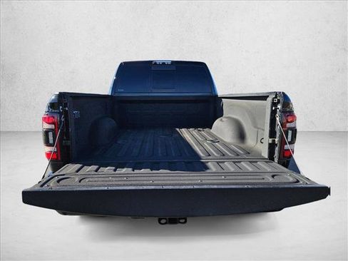 Used 2020 RAM 3500 Limited image 6