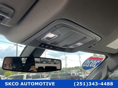 Used 2020 Chevrolet Silverado 1500 RST AWD/4WD image 26