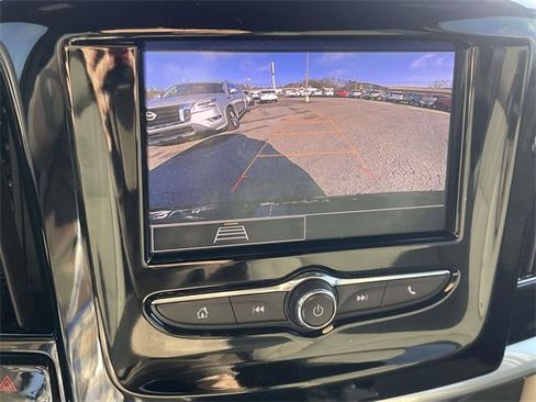 Used 2022 Chevrolet Traverse LS w/ Midnight/Sport Edition image 18