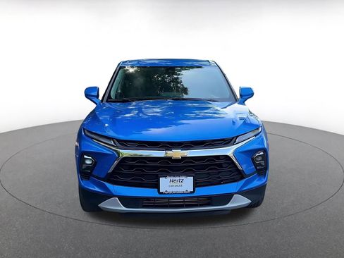 Used 2025 Chevrolet Blazer LT FWD image 4