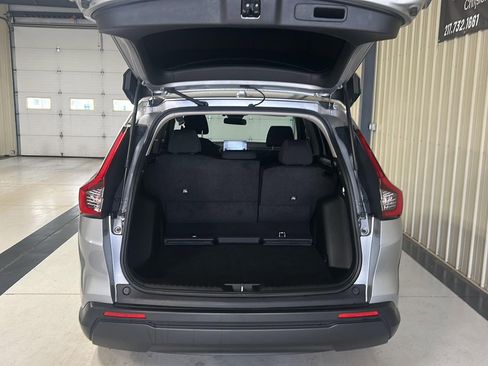 Used 2023 Honda CR-V EX image 9