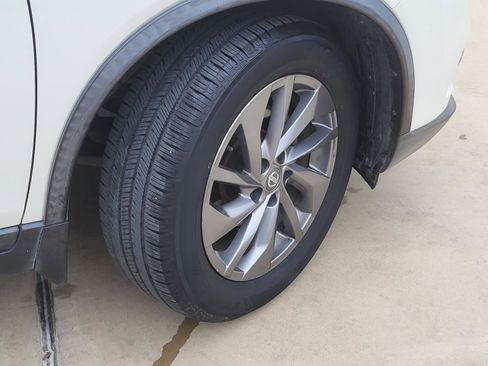 Used 2016 Nissan Rogue SL FWD image 6