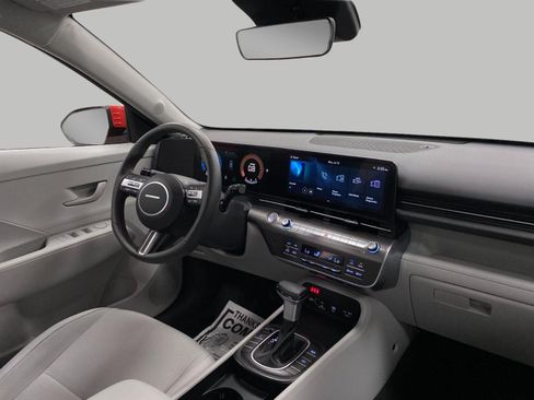 Certified 2024 Hyundai Kona SEL AWD/4WD image 18