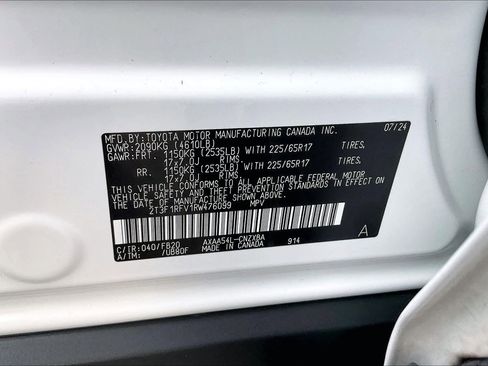 Used 2024 Toyota RAV4 LE image 29