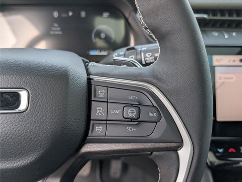 New 2026 Jeep Grand Cherokee Limited Reserve image 21