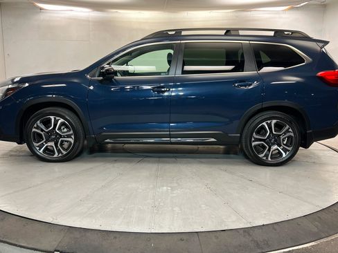 Used 2024 Subaru Ascent Limited w/ Technology Package AWD/4WD image 2