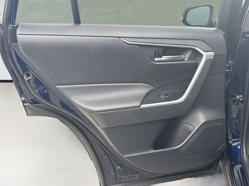 Used 2025 Toyota RAV4 XLE w/ Convenience Package FWD image 16