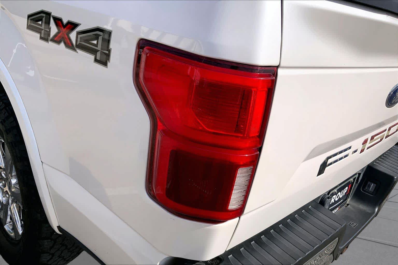 Used 2019 Ford F150 Lariat w/ Equipment Group 502A Luxury AWD/4WD image 29