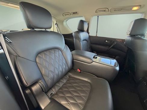 Used 2023 Nissan Armada Platinum w/ Captain's Chairs Package image 31
