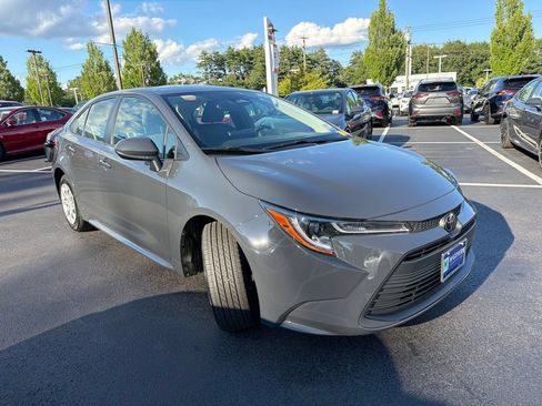 Certified 2024 Toyota Corolla LE FWD image 3