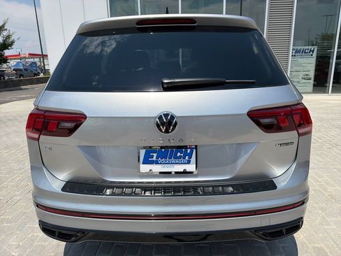 Certified 2024 Volkswagen Tiguan SE R-Line AWD/4WD image 6