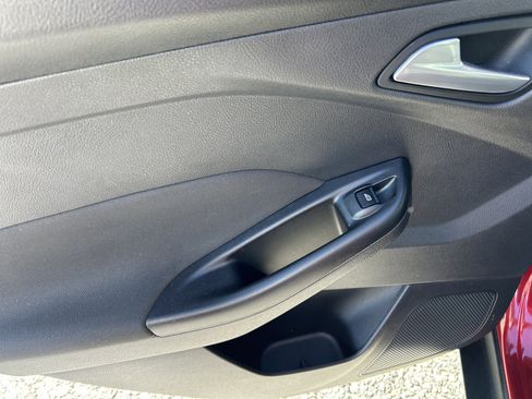 Used 2015 Ford Focus SE w/ Equipment Group 201A FWD image 25