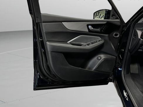 Used 2026 Acura MDX w/ Technology Package FWD image 15