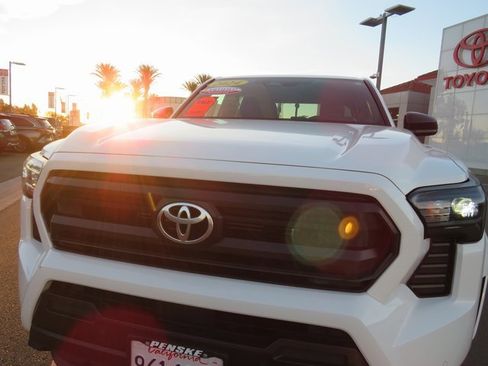 Certified 2024 Toyota Tacoma SR image 5
