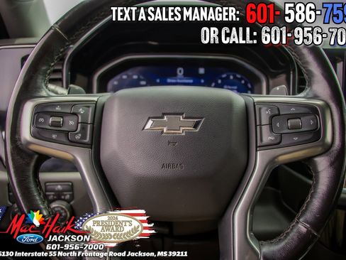 Used 2023 Chevrolet Silverado 1500 RST AWD/4WD image 14