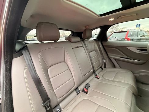 Used 2017 Jaguar F-PACE R-Sport AWD/4WD image 25