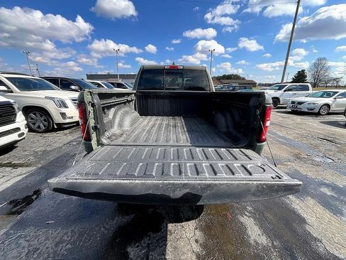 New 2026 RAM 1500 4x4 Crew Cab image 8