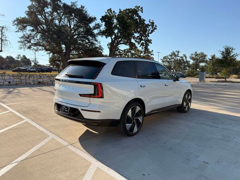 Used 2025 Volvo EX90 Ultra w/ Protection Package Premier AWD/4WD image 5