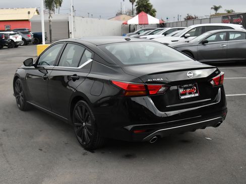 Used 2021 Nissan Altima 2.5 SR image 6