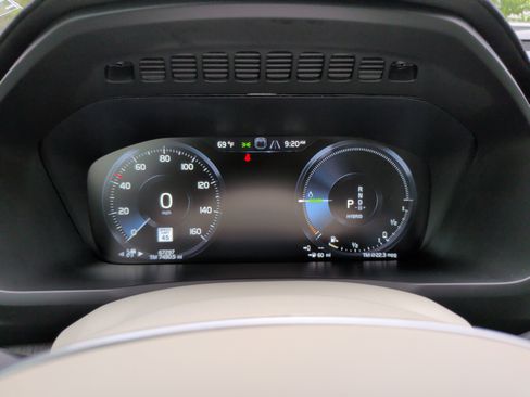 Used 2022 Volvo XC90 T8 Inscription w/ Advanced Package image 16