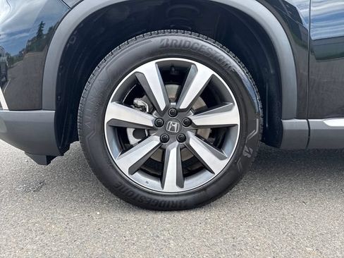 Used 2023 Honda Pilot Touring image 28