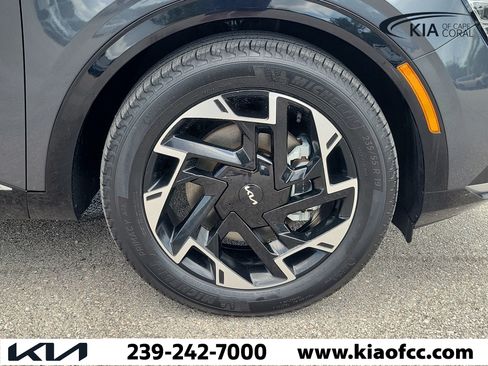 Certified 2023 Kia Sportage SX FWD image 7