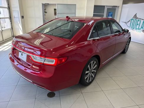Used 2020 Lincoln Continental FWD image 7