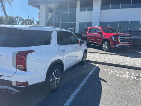 Used 2020 Hyundai Palisade SEL FWD image 4