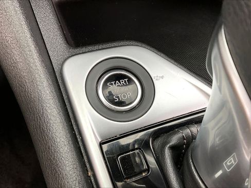 Used 2024 Nissan Sentra SV image 33