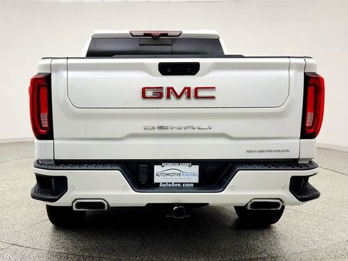 Used 2020 GMC Sierra 1500 Denali w/ Technology Package AWD/4WD image 6
