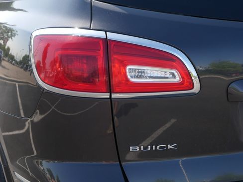 Used 2015 Buick Enclave Leather AWD/4WD image 17