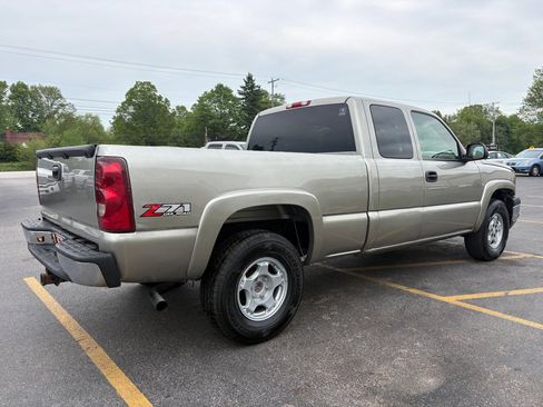Used 2003 Chevrolet Silverado 1500 LS w/ Off-Road Package AWD/4WD image 6