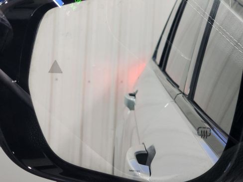 Used 2021 Jeep Grand Cherokee L Limited image 33