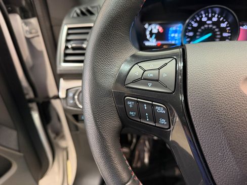 Used 2018 Ford Explorer Sport w/ Equipment Group 401A image 16