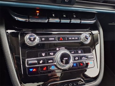 Certified 2021 Lincoln Corsair Reserve image 21