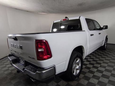 Certified 2025 RAM 1500 Big Horn AWD/4WD image 6