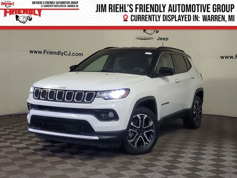 Used 2023 Jeep Compass Limited image 1