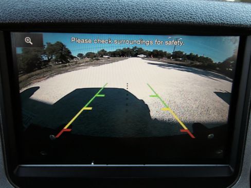 Used 2015 Ford F350 Platinum image 34