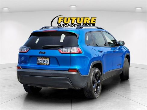 New 2023 Jeep Cherokee Altitude Lux w/ Lux Elite Package image 3