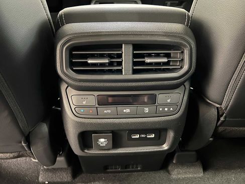 New 2025 Honda Pilot Elite image 33