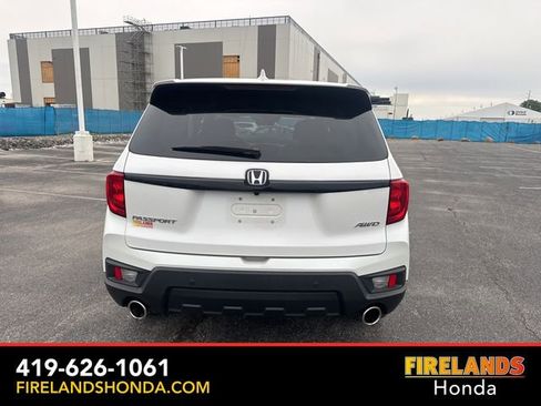Used 2025 Honda Passport EX-L image 4