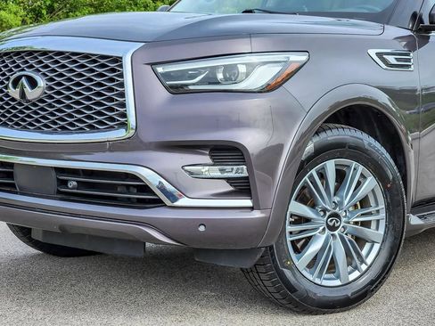 Used 2024 INFINITI QX80 Luxe RWD image 4