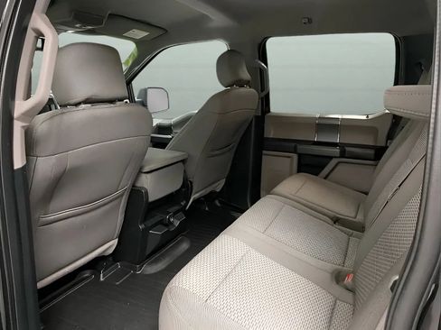 Used 2016 Ford F150 XLT w/ Equipment Group 302A Luxury AWD/4WD image 12