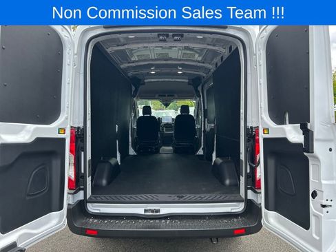 New 2025 Ford Transit 250 148 Medium Roof w/ Load Area Protection Package image 29