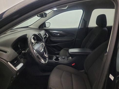 Used 2023 GMC Terrain SLE FWD image 17