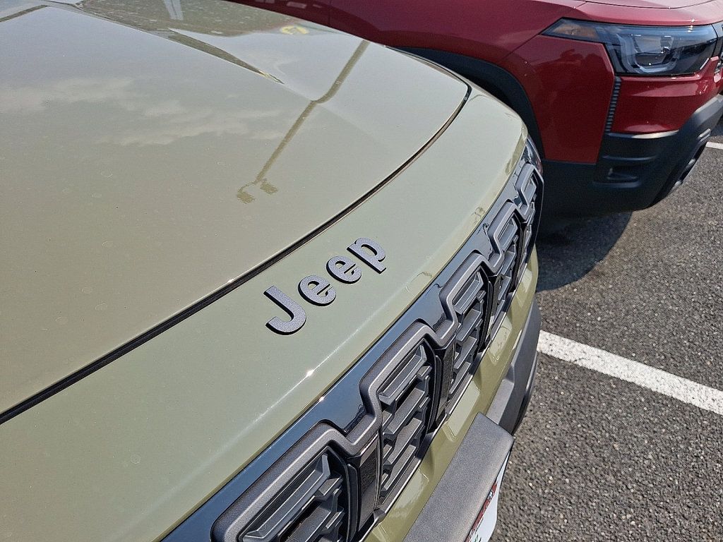 New 2026 Jeep Cherokee Limited AWD/4WD image 4