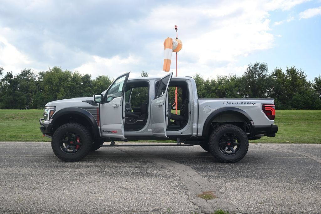 New 2026 Ford F150 Raptor w/ Equipment Group 803A Raptor R AWD/4WD image 17