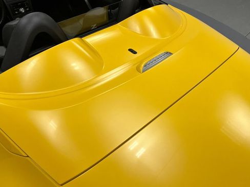 Used 2005 Nissan 350Z Touring RWD image 12